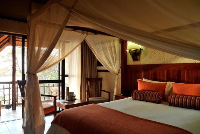 Mowana Safari Lodge - Think Africa