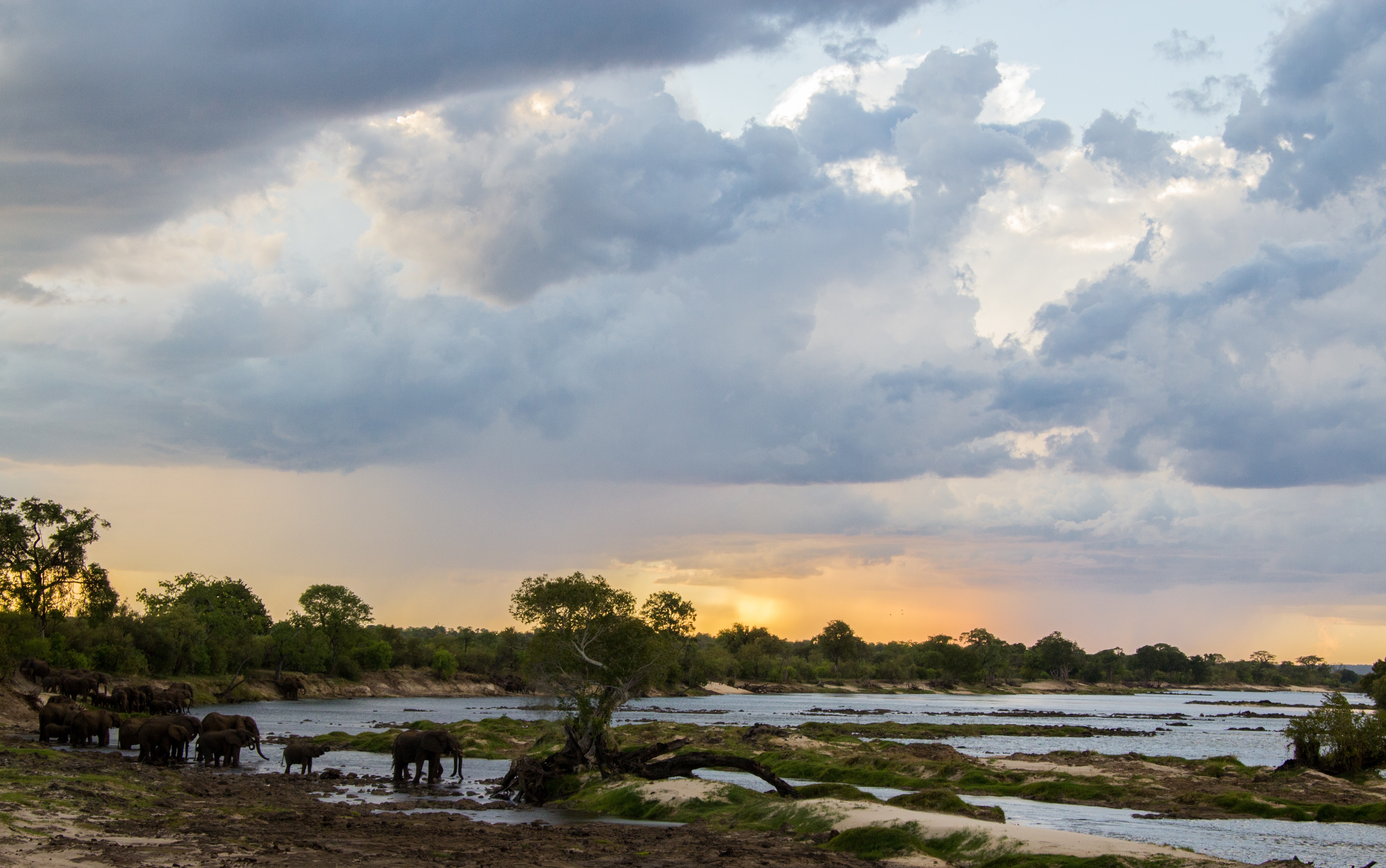 views of the Zambezi